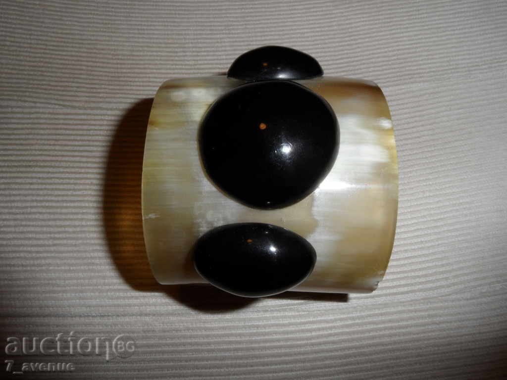 ROUND from bone, 6 cm Unique! Christmas promotion !!! with price 73.00 BGN | € 37.32 ROUND from bone, 6 cm Unique! Christmas promotion !!! with price 73.00 BGN | € 37.32