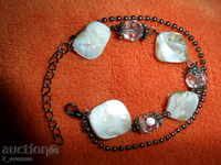 GRAVNA de mama de perle, cristale, 21 cm. frumos!