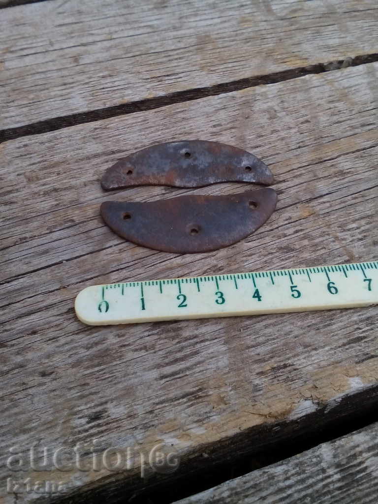 Ancient horseshoe with price 5.00 BGN | € 2.56 Ancient horseshoe with price 5.00 BGN | € 2.56