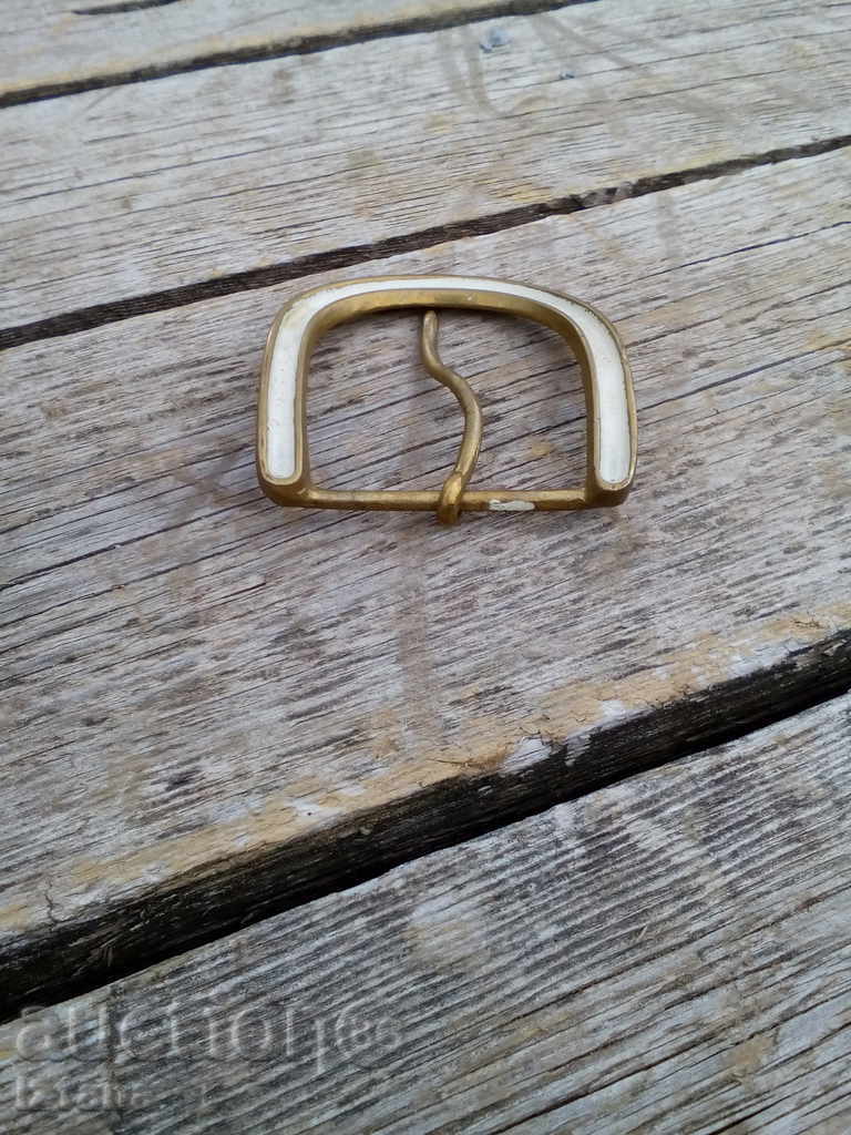 Bronze belt buckle with price 5.00 BGN | € 2.56 Bronze belt buckle with price 5.00 BGN | € 2.56