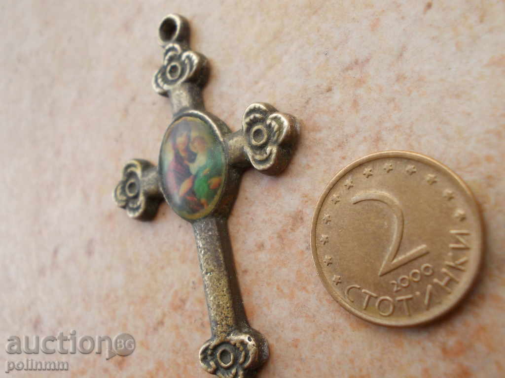 Old bronze cross with price 20.00 BGN | € 10.23
