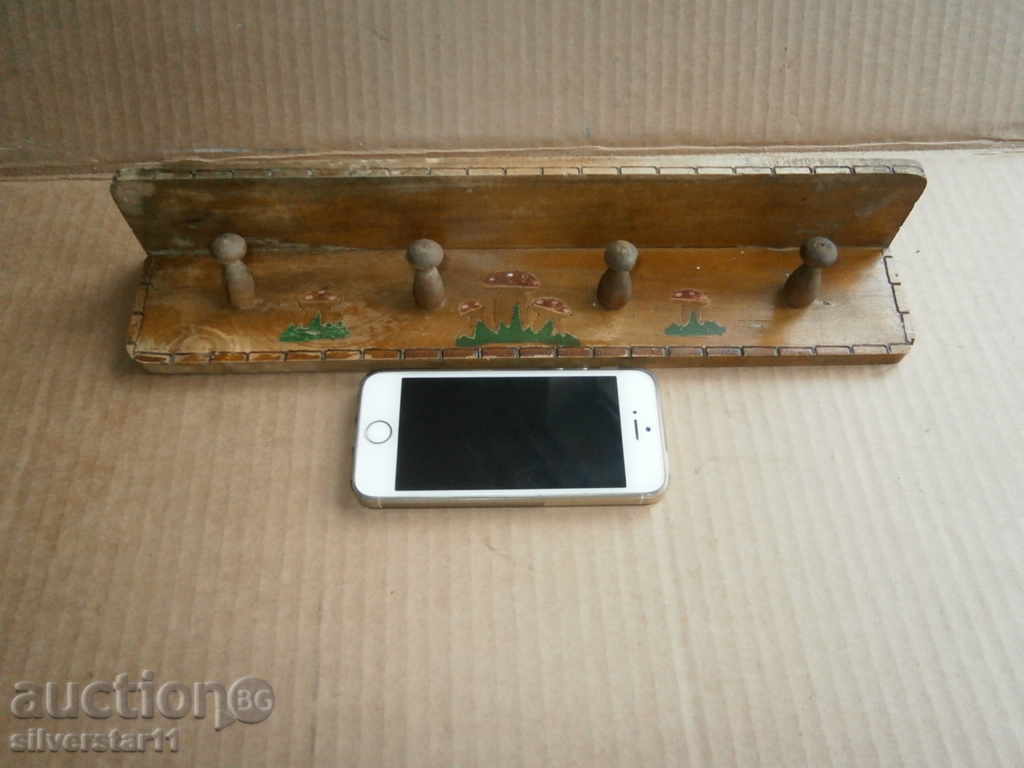 an ancient primitive hanger - 7 an ancient primitive hanger - 7