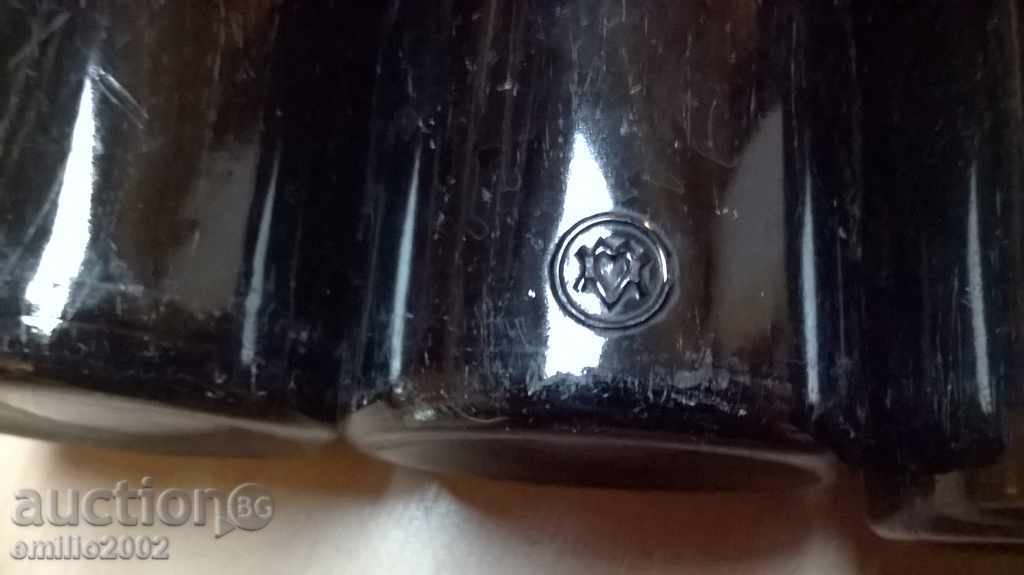 Auction Old glass beer bottles 5pcs. Auction Old glass beer bottles 5pcs.