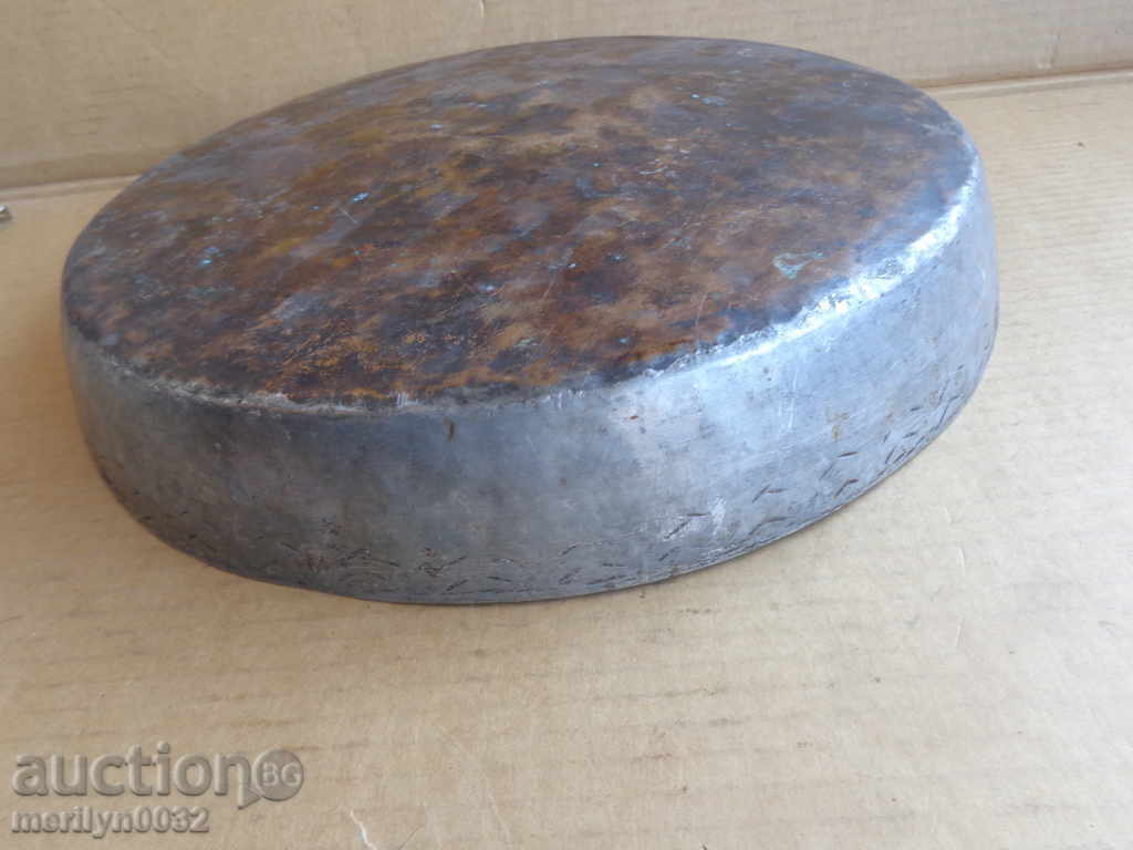 Banitsa tray, baker, tray, blue, copper pot with price 65.00 BGN | € 33.23 Banitsa tray, baker, tray, blue, copper pot with price 65.00 BGN | € 33.23