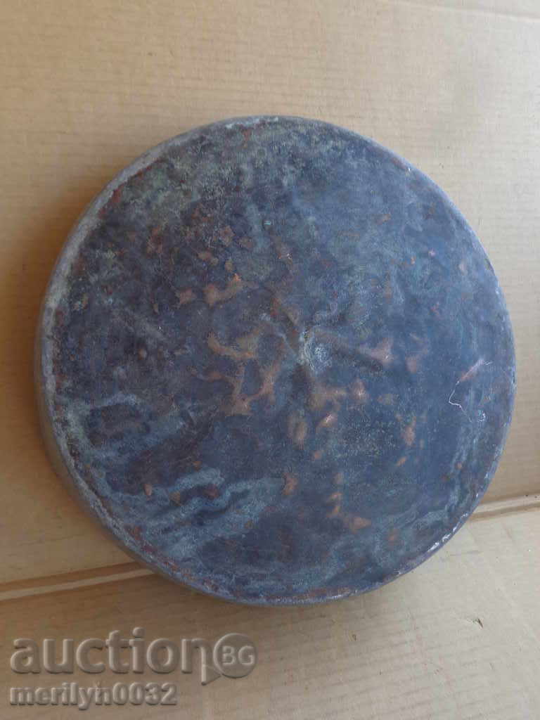 Banitsa tray, baker, tray, blue, copper pot with price 65.00 BGN | € 33.23 Banitsa tray, baker, tray, blue, copper pot with price 65.00 BGN | € 33.23