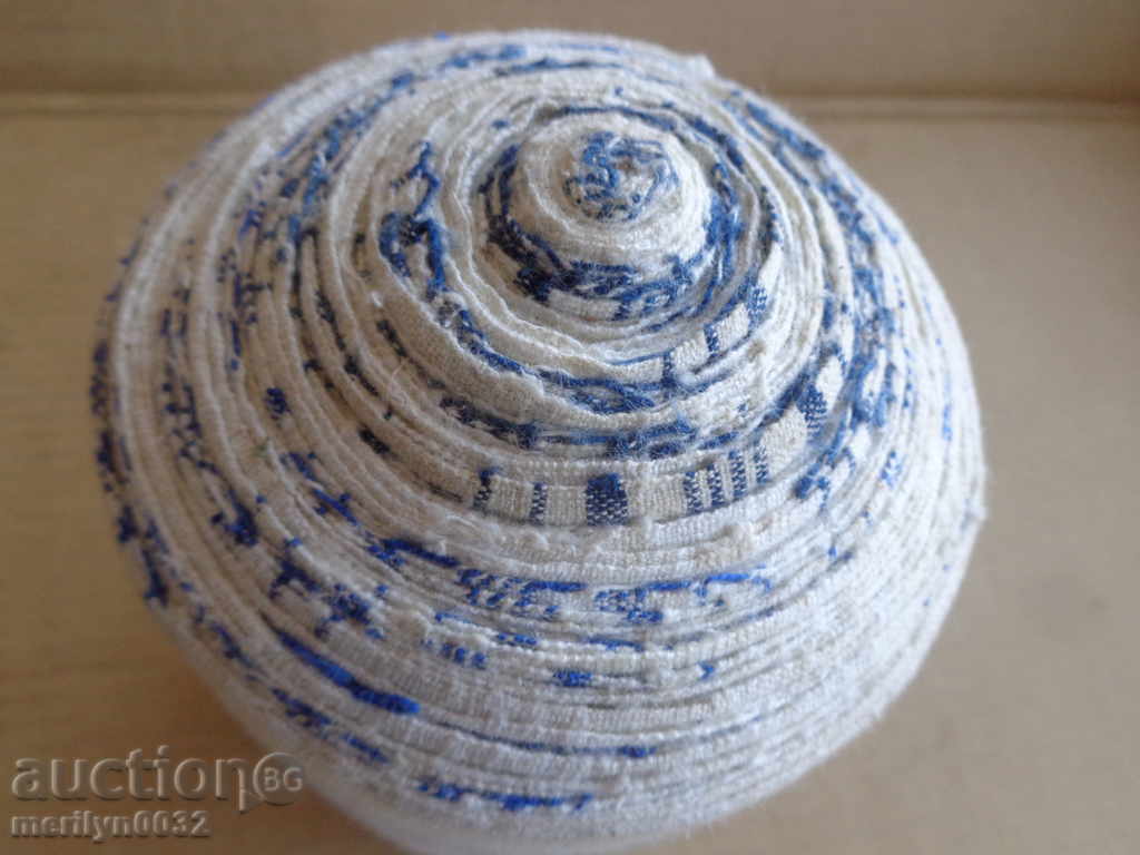 Delivery of Hand-woven cloth fleece cloth from a 10-meter double width Delivery of Hand-woven cloth fleece cloth from a 10-meter double width