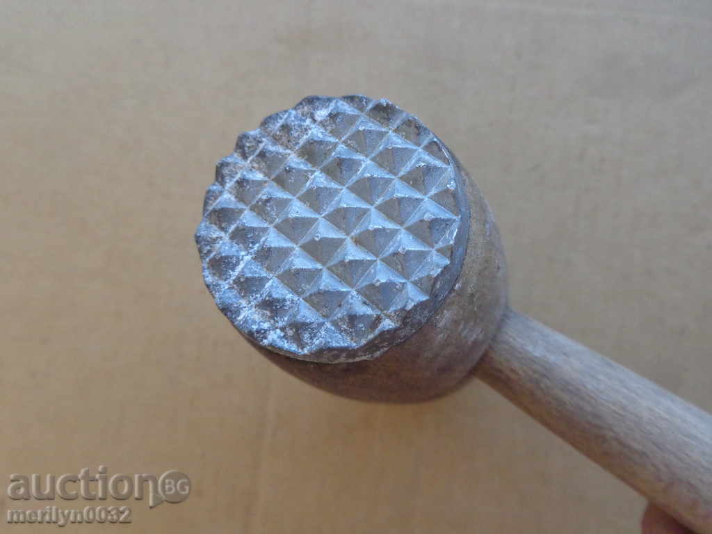 Delivery of Old wooden hammer for STEAM wooden tool Delivery of Old wooden hammer for STEAM wooden tool