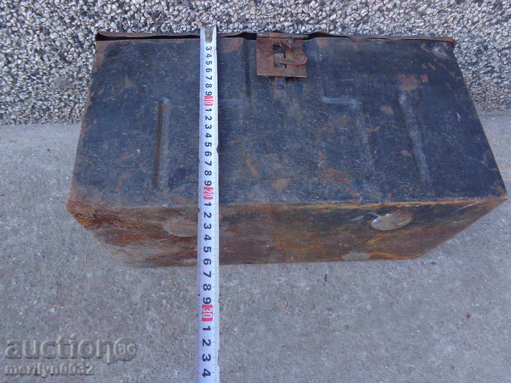 Delivery of Metal army chest, chest, box Delivery of Metal army chest, chest, box