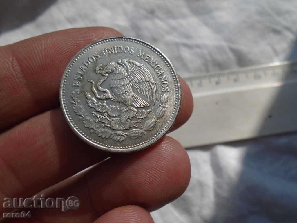 Delivery of 200 PESOS / MEXICO Delivery of 200 PESOS / MEXICO