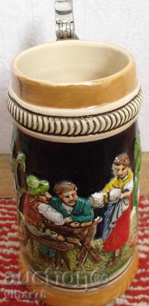 Auction STARA GERMAN CERAMIC HALB HAS BEEN MARKED Auction STARA GERMAN CERAMIC HALB HAS BEEN MARKED