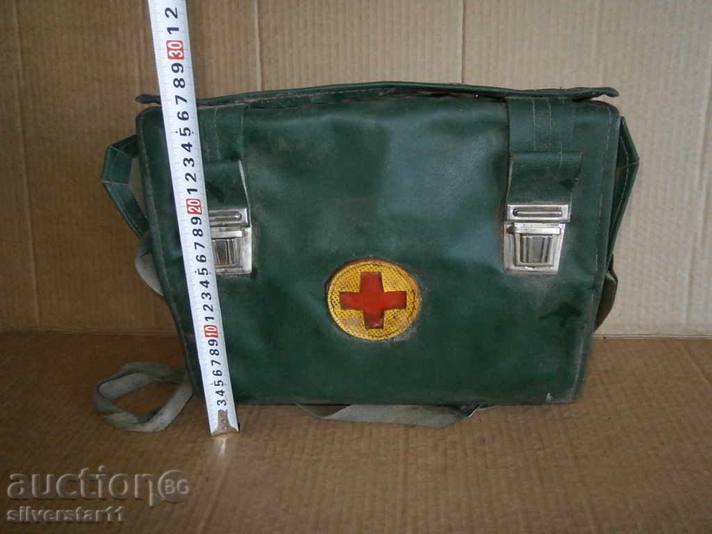 Auction Medical bag World War II WW2 BRC Auction Medical bag World War II WW2 BRC