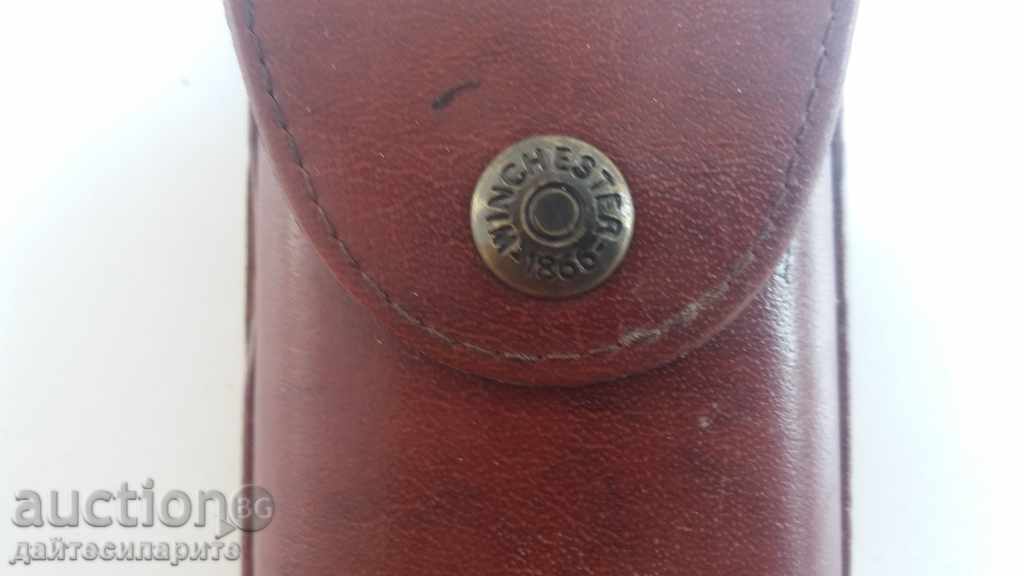 Auction Knife case ??? Winchester Auction Knife case ??? Winchester