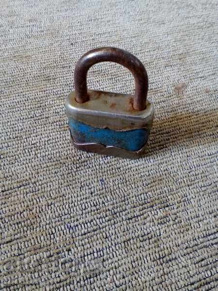 παλιά λουκέτο με τιμή 1.00 BGN | € 0.51