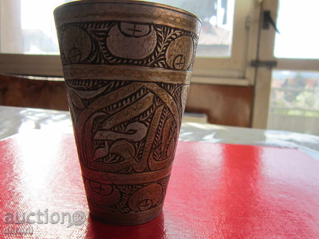 Delivery of Unique bronze Ottoman Turkish glass cup of engravings Delivery of Unique bronze Ottoman Turkish glass cup of engravings