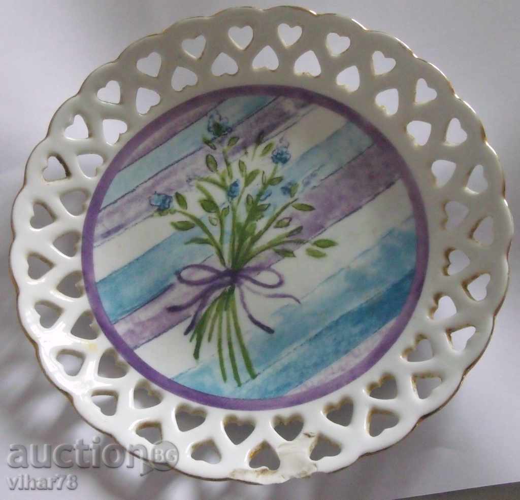 Delivery of COLLECTION PORCELAIN CHINA Delivery of COLLECTION PORCELAIN CHINA