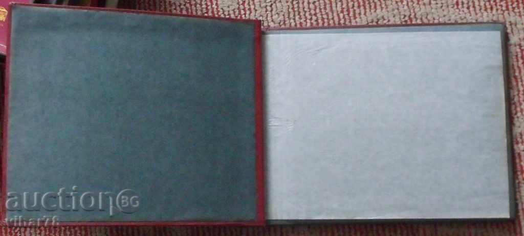 Auction Old photo album Auction Old photo album