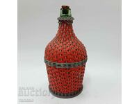 Old woven glass decanter 5 l (10.1)