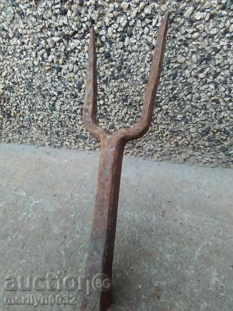 Metal anvil for waving of wrought iron hair Metal anvil for waving of wrought iron hair