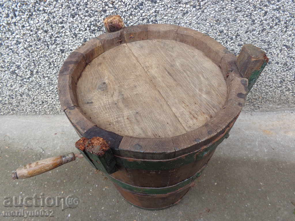 Old milk dump wooden keel barrel bucket plunger - 7 Old milk dump wooden keel barrel bucket plunger - 7