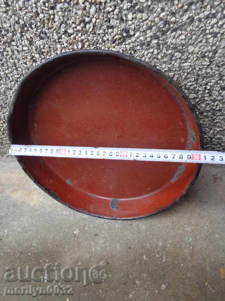 Enamelled tray, tray, enamel container with price 19.00 BGN | € 9.71 Enamelled tray, tray, enamel container with price 19.00 BGN | € 9.71
