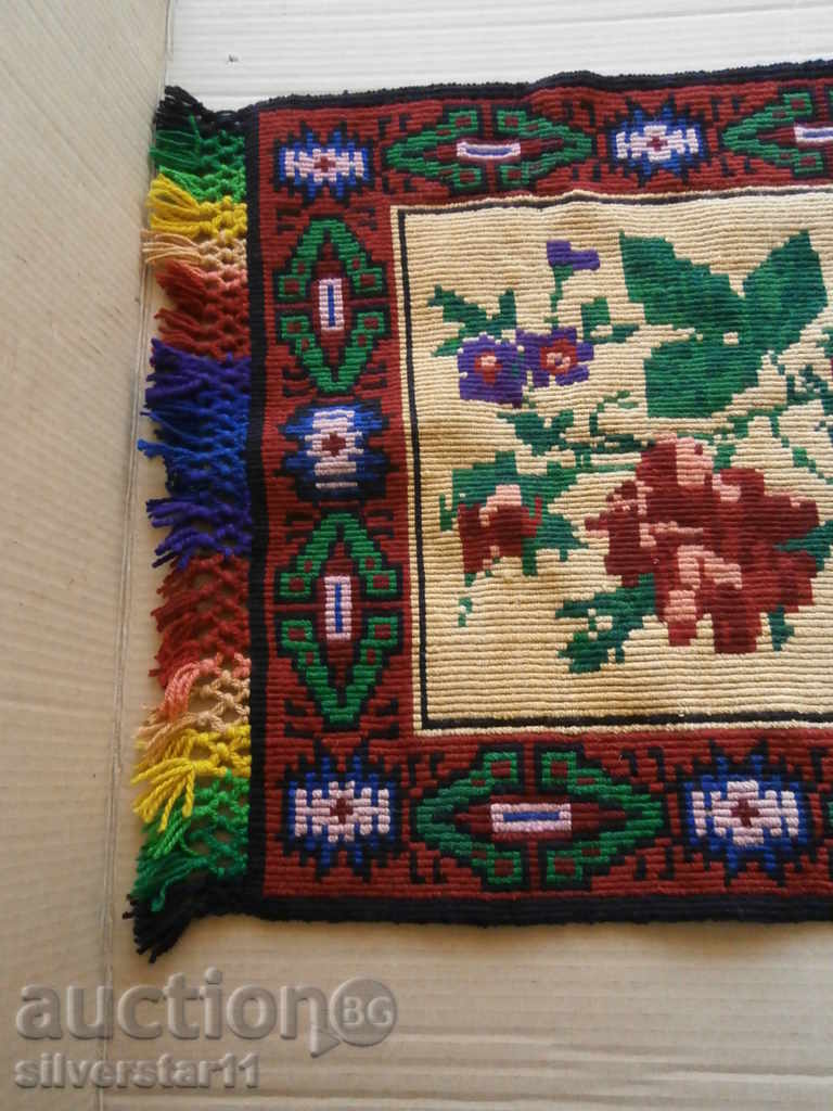 αντίκες μαλλί τοίχο χαλί με τιμή 71.00 BGN | € 36.30 αντίκες μαλλί τοίχο χαλί με τιμή 71.00 BGN | € 36.30