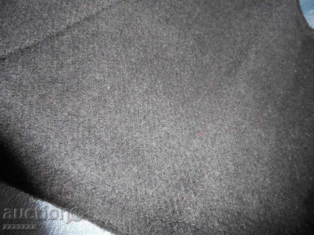 OLD WOOLEN VEST - 6 OLD WOOLEN VEST - 6