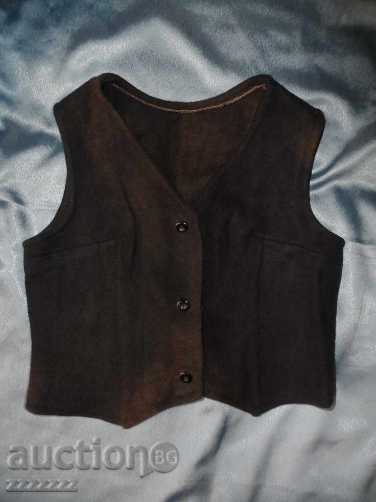 OLD WOOLEN VEST - 7 OLD WOOLEN VEST - 7