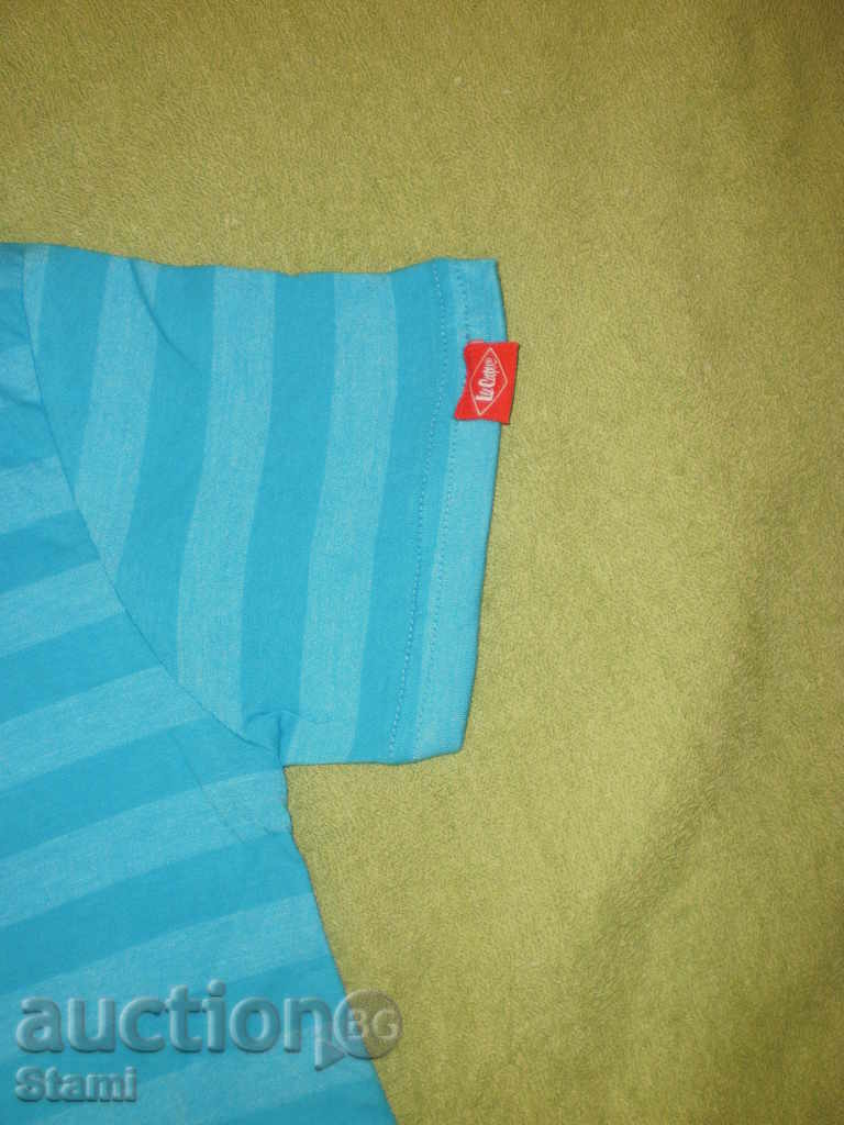Delivery of Original children's short sleeve T-shirt LEE COOPER size 7-8, Delivery of Original children's short sleeve T-shirt LEE COOPER size 7-8,