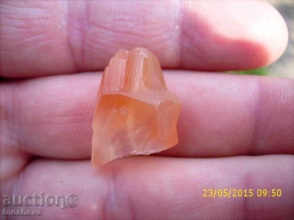 Κόκκινο χαλαζία φυσικό .. τραχύ. με τιμή 22.00 BGN | € 11.25 Κόκκινο χαλαζία φυσικό .. τραχύ. με τιμή 22.00 BGN | € 11.25