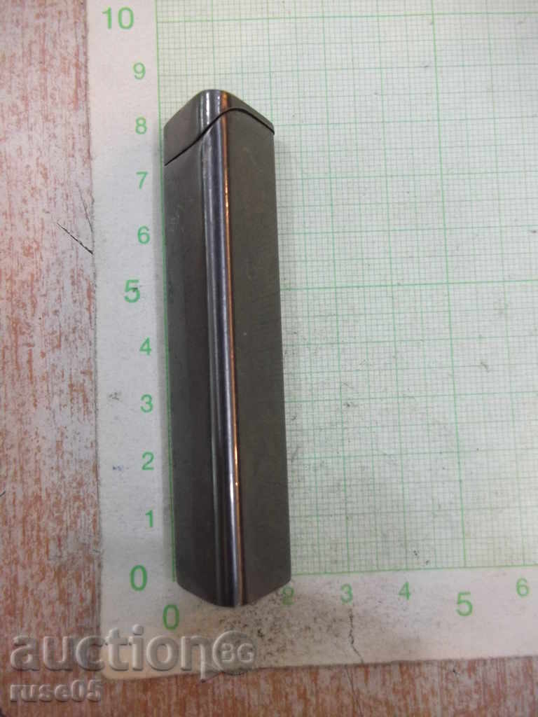 Lighter "Grant's" gas piezo crystalline with a soft flame with price 5.00 BGN | € 2.56