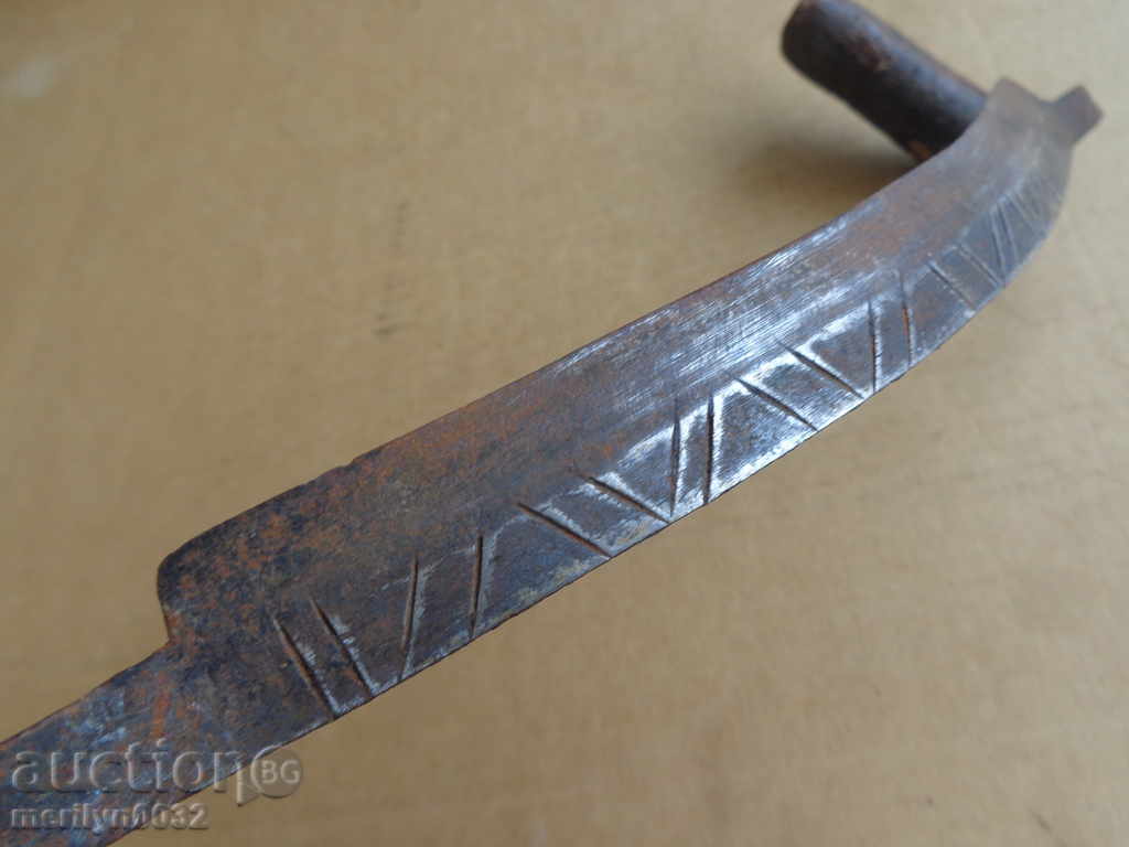 Delivery of Old forged ruff tool wrought iron wooden planer Delivery of Old forged ruff tool wrought iron wooden planer