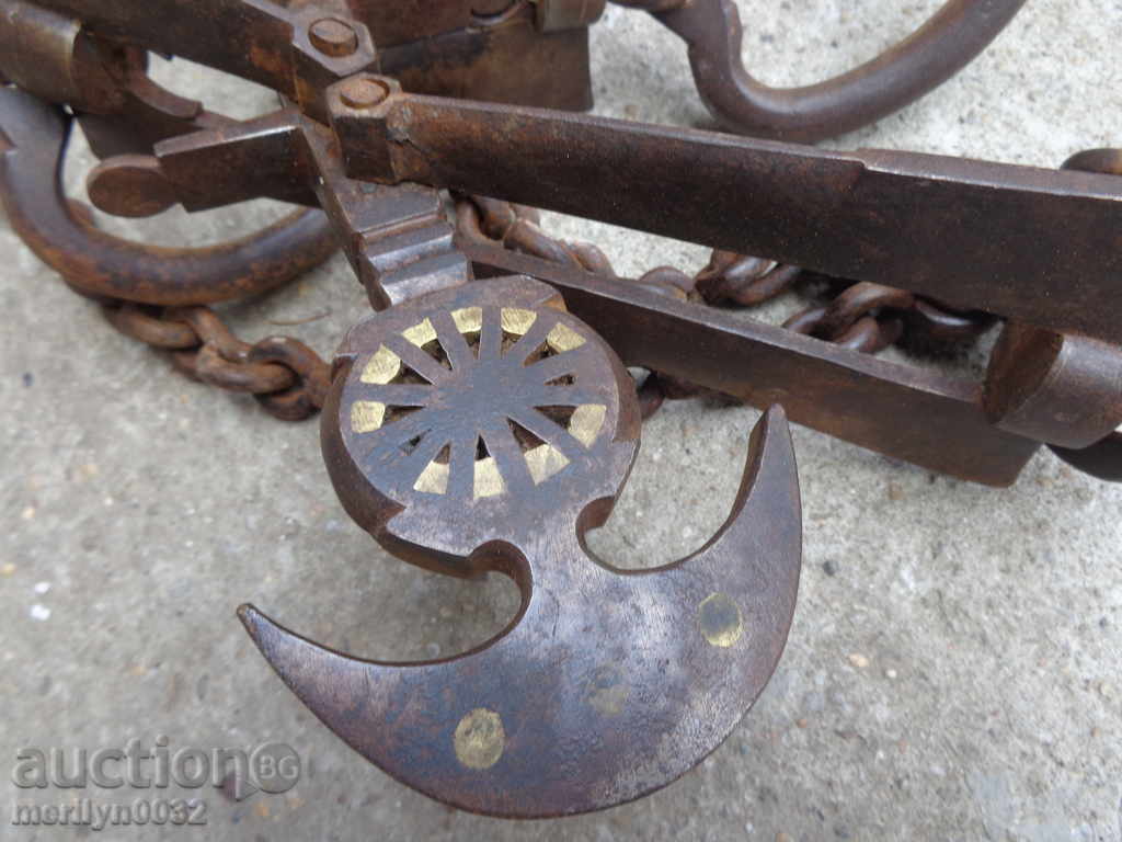 Delivery of Ottoman scales with top LARGE weight scales forged iron Delivery of Ottoman scales with top LARGE weight scales forged iron