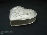 cutie metalica de bijuterii