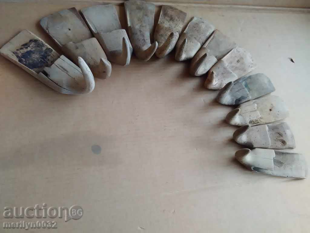 Lot 12 palmarker palmaker with price 128.00 BGN | € 65.45 Lot 12 palmarker palmaker with price 128.00 BGN | € 65.45