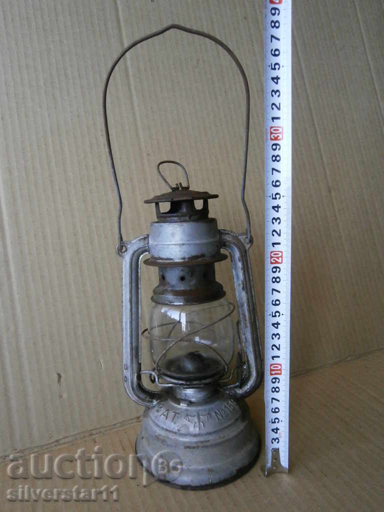 старинен немски фенер с прилеп BAT 159