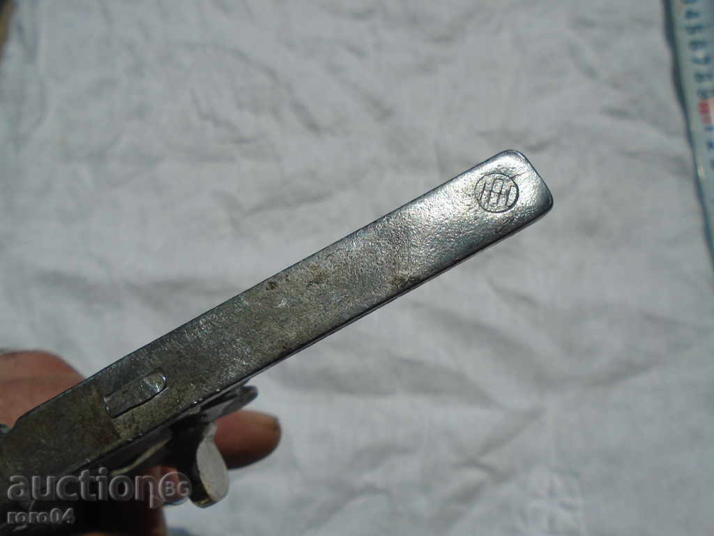 OLIVE TOWERS FOR THE CREAM OF TRIONS, BIKES - ACTUATORS - 7 OLIVE TOWERS FOR THE CREAM OF TRIONS, BIKES - ACTUATORS - 7