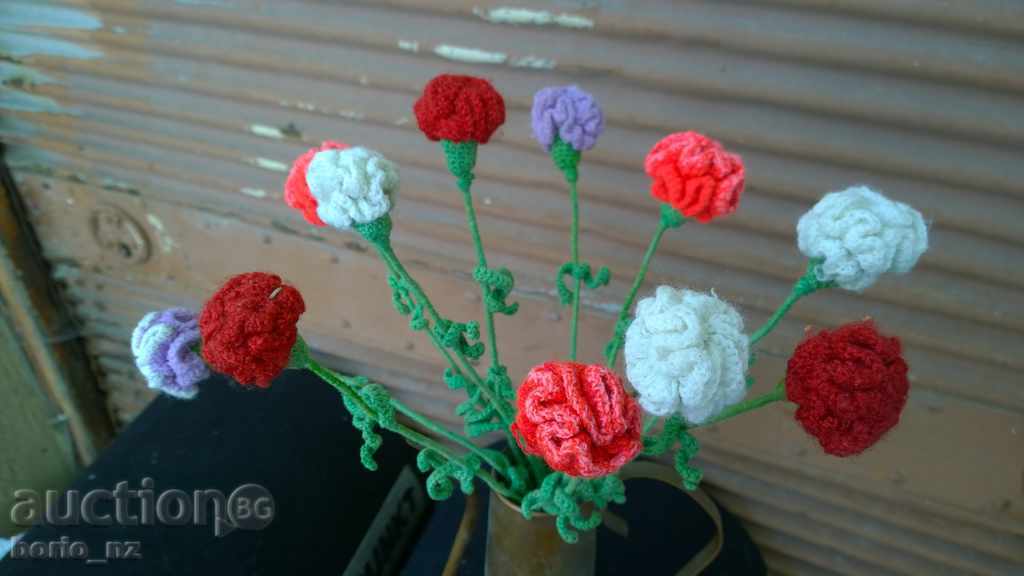 Auction 7987. BEAUTIFUL KNITTED KARAMFILLS IN MEDIUM HAND KAN Auction 7987. BEAUTIFUL KNITTED KARAMFILLS IN MEDIUM HAND KAN