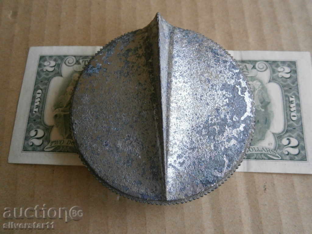 AUTO cap for a retro car motor - 5 AUTO cap for a retro car motor - 5