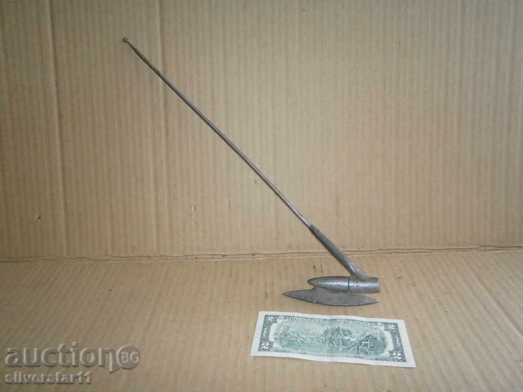 AUTO antenna for retro car with price 45.00 BGN | € 23.01 AUTO antenna for retro car with price 45.00 BGN | € 23.01