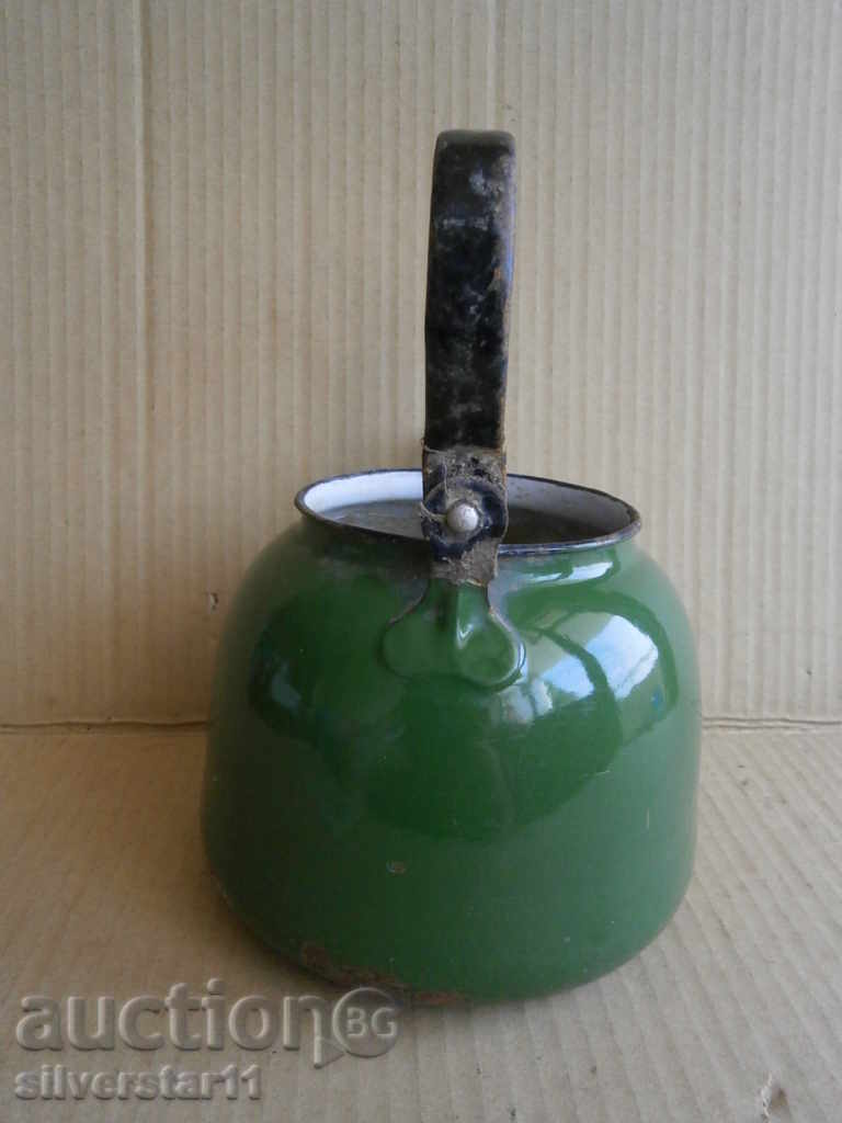 Delivery of Vintage enamelled teapot 50th retro