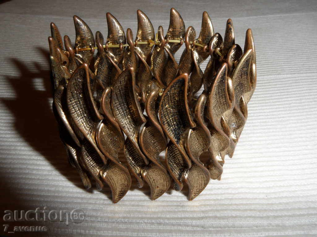 BRACELET with interesting elements on an elastic band, width 5 cm with price 19.99 BGN | € 10.22 BRACELET with interesting elements on an elastic band, width 5 cm with price 19.99 BGN | € 10.22