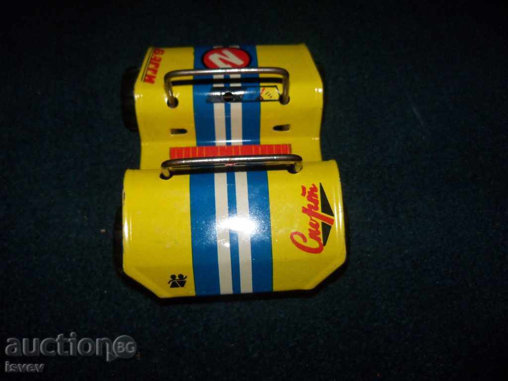 Auction  Old children's toy baggy sport.