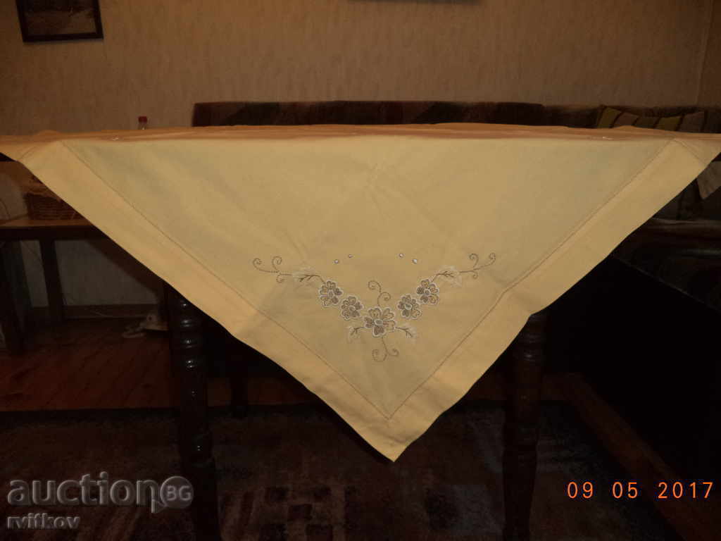 Beautiful cotton tablecloth with embroidery with price 5.00 BGN | € 2.56 Beautiful cotton tablecloth with embroidery with price 5.00 BGN | € 2.56