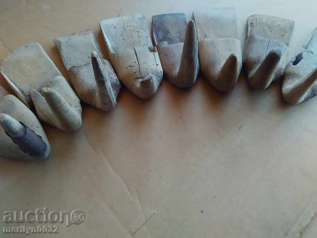 Auction Lot 8 palmarkers palm tree the wooden sickle Auction Lot 8 palmarkers palm tree the wooden sickle