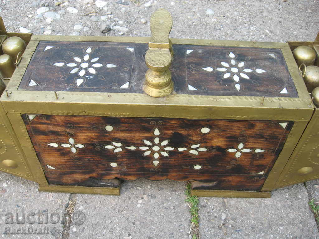 Old Hand Wrought Waxing Box, Brass, Mother of Pearl, Shoes with price 490.00 BGN | € 250.53 Old Hand Wrought Waxing Box, Brass, Mother of Pearl, Shoes with price 490.00 BGN | € 250.53