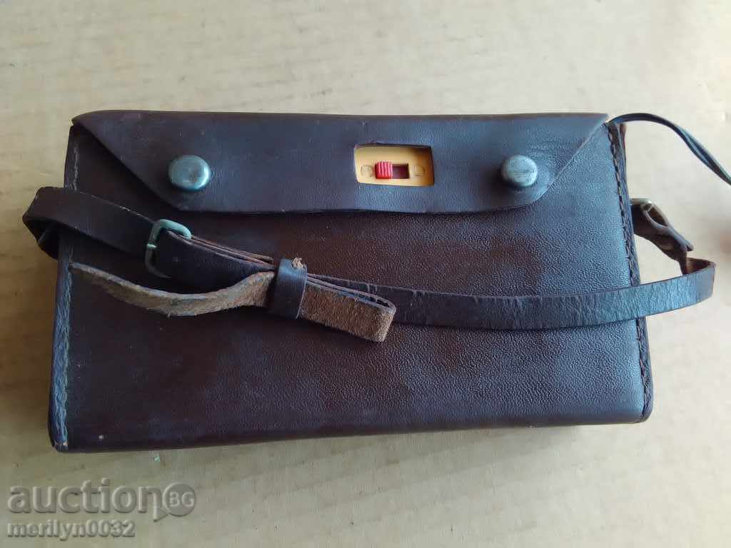 Aparat radio cu tranzistori "Selga" radio USSR cu preț 59.00 BGN | € 30.17 Aparat radio cu tranzistori "Selga" radio USSR cu preț 59.00 BGN | € 30.17