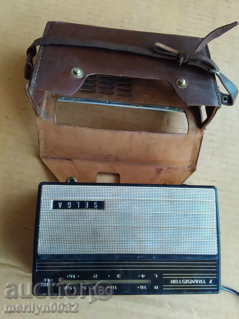 Aparat radio cu tranzistori "Selga" radio USSR - 5 Aparat radio cu tranzistori "Selga" radio USSR - 5