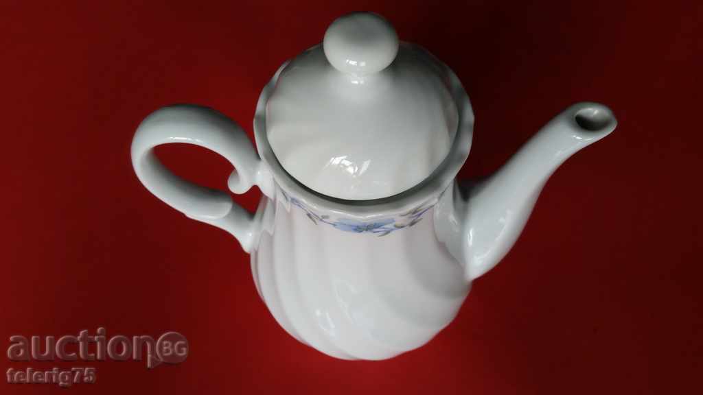 Beautiful Old Retro Tea from Quality Bulgarian Porcelain with price 17.00 BGN | € 8.69 Beautiful Old Retro Tea from Quality Bulgarian Porcelain with price 17.00 BGN | € 8.69