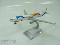 Tabletop Metal Airplane Model Airbus A330-300 China 1/500