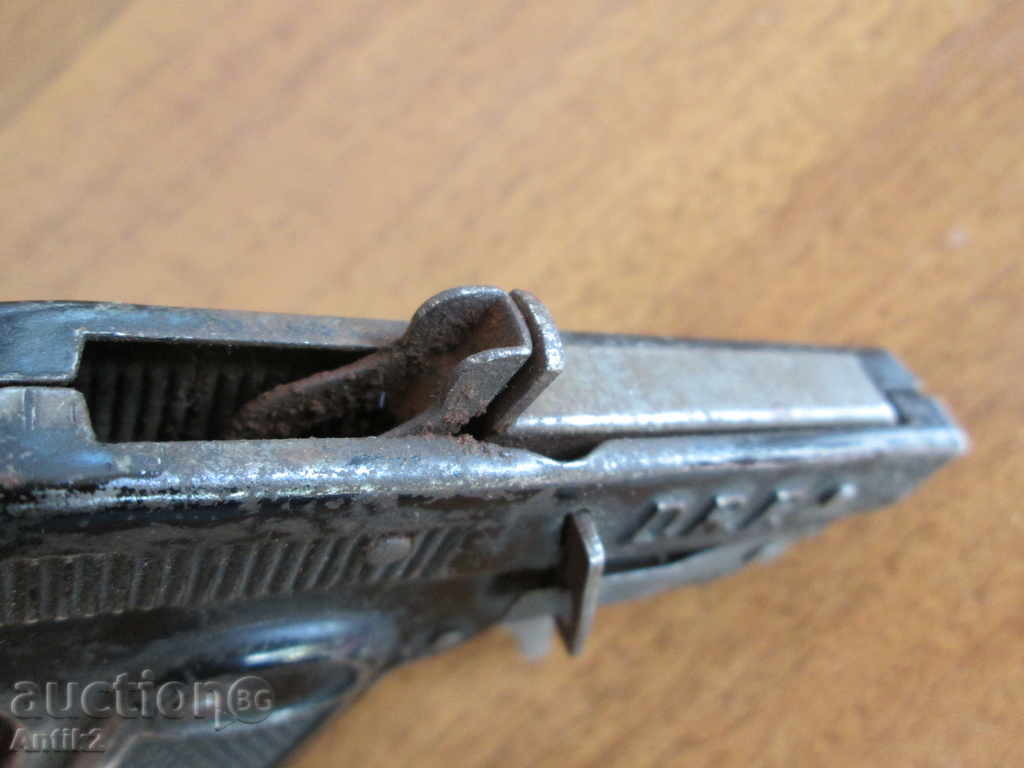 Delivery of Second world toy pistol D.R.P. GERMANY